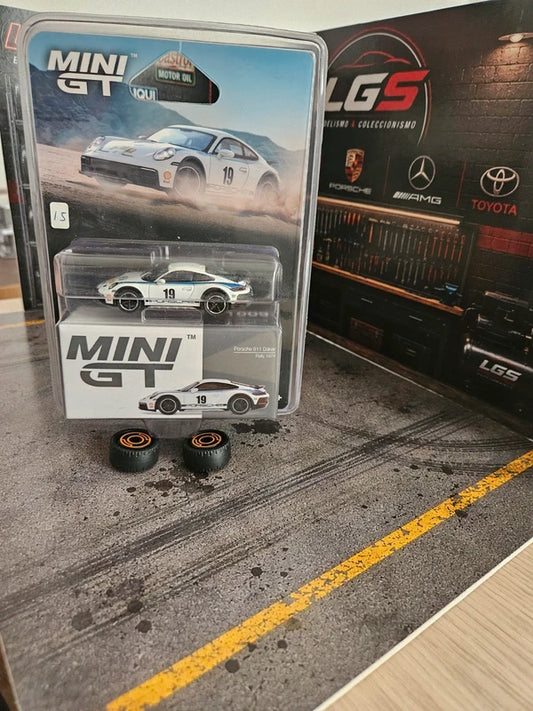Porsche 911 Dakar #19 – MINI GT – Escala 1:64
