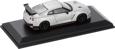 Nissan GT-R R35 CAR-NEL – Escala 1:64